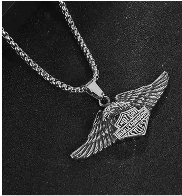 New Stainless Steel Titanium Vintage Hip Hop Motorcycle Harleys Badge Pendant Collar Chains Necklace for Men Women Gift